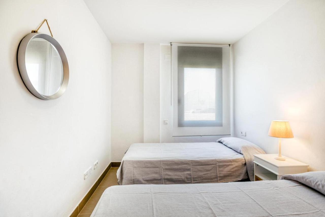Ground Floor Apartment In Centre Of Torroella de Montgrí Εξωτερικό φωτογραφία